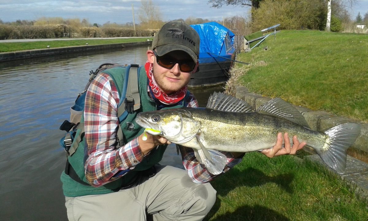 LURE FISHING - Derbyshire Fishing Guide - Andy Buckley Angling Service